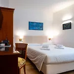Alloggi Marinella Vendégház