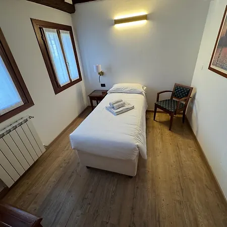 Alloggi Marinella 3* Venice