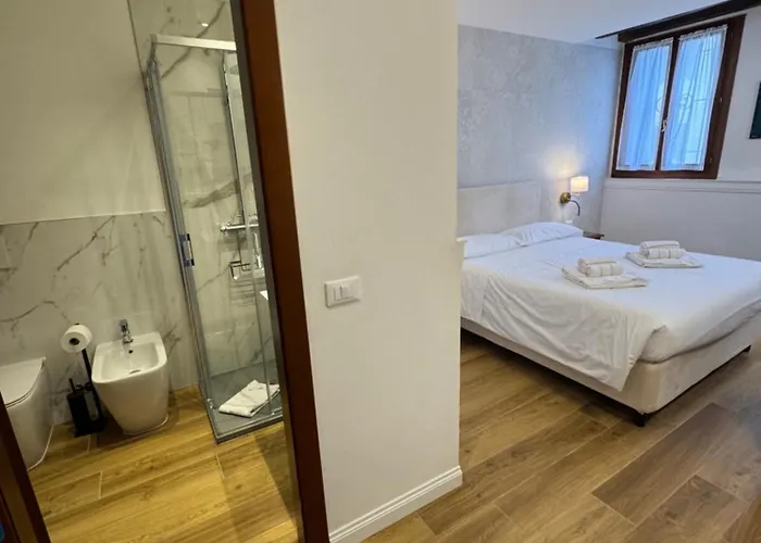 Alloggi Marinella Pensjonat 3*