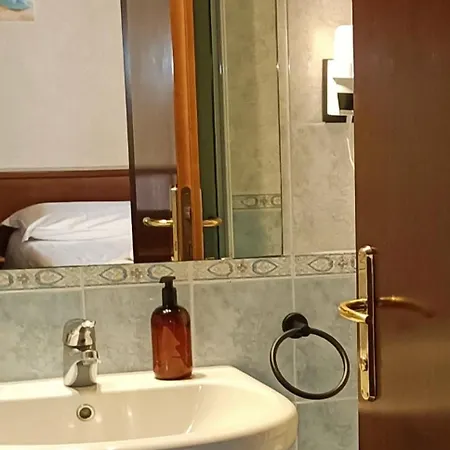 Alloggi Marinella Vendégház